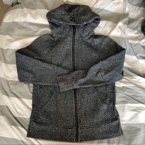 Lululemon Scuba Hoodie 2017 size 10